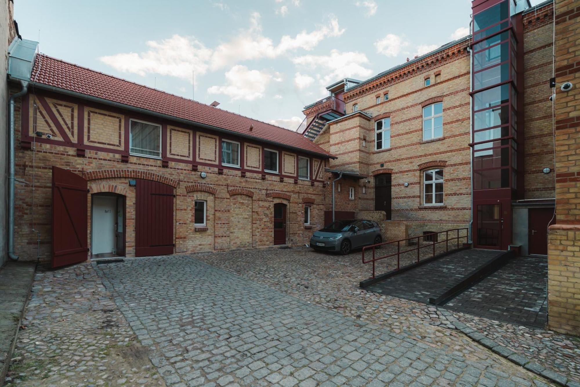 H24 Hotel Apartments Eberswalde Exteriér fotografie